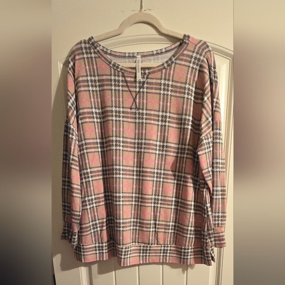 Chic Plaid Women's Tunic Top in Pink and Gray